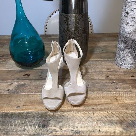 Jimmy Choo Lana T-Strap Suede Sandals - Picture 3 of 8